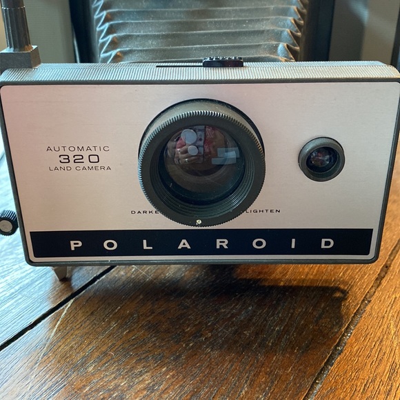 Vintage Polaroid 320 land camera 📸 - Picture 4 of 16